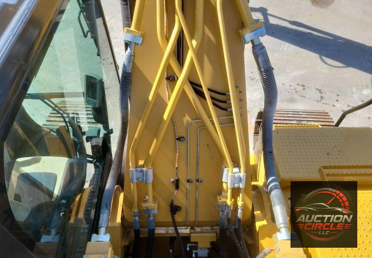 2019 Caterpillar  326F L excavator
