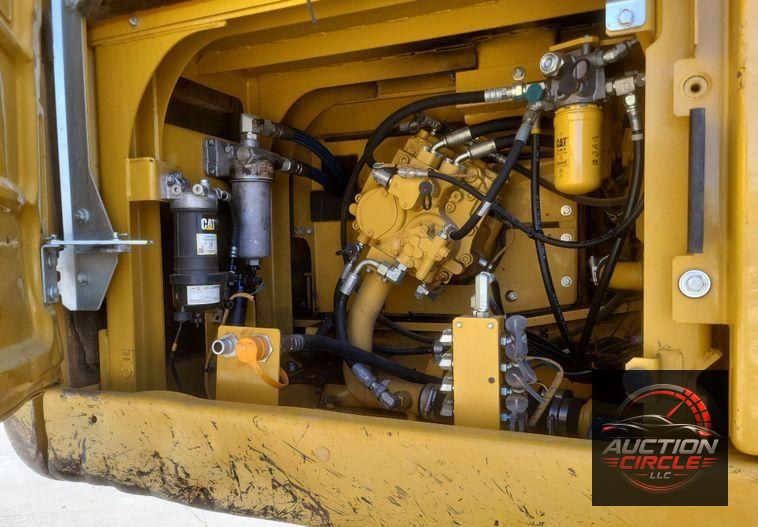 2019 Caterpillar  326F L excavator