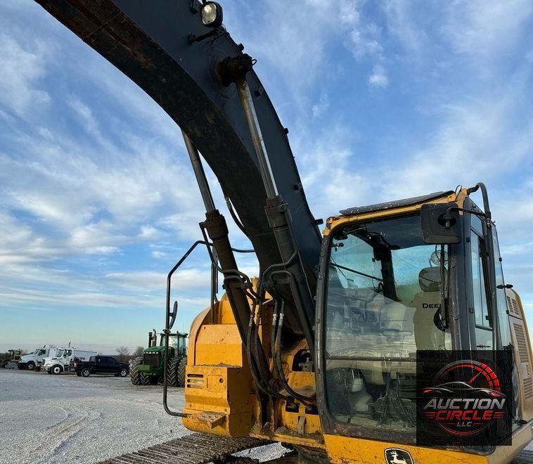 2013 John Deere 245G LC excavator