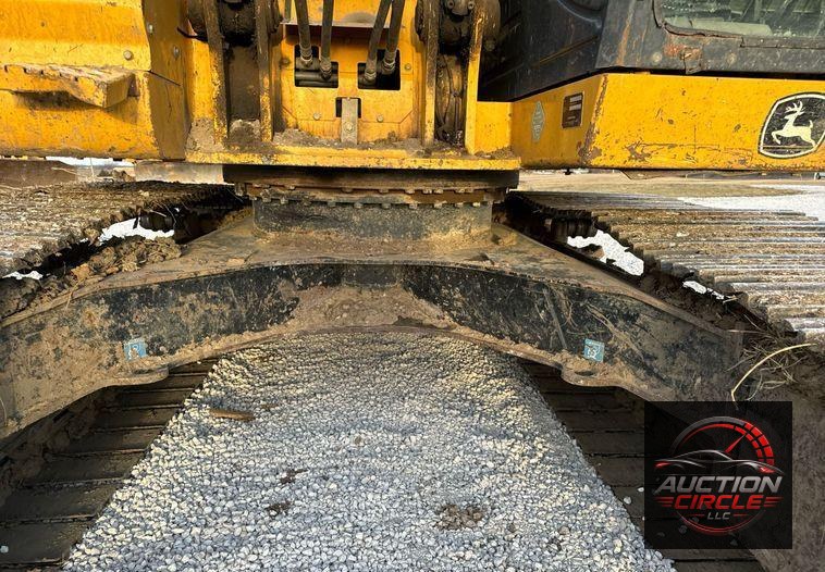 2013 John Deere 245G LC excavator