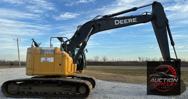 2013 John Deere 245G LC excavator