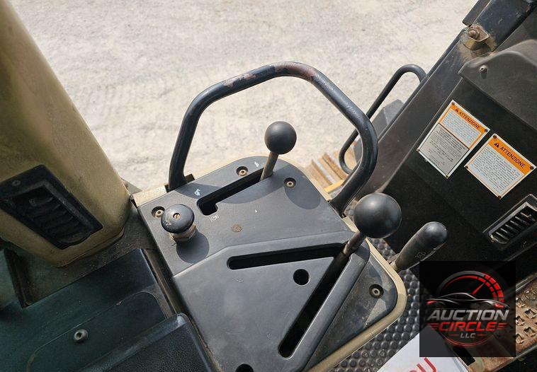 2002 Caterpillar  963C LGP track loader