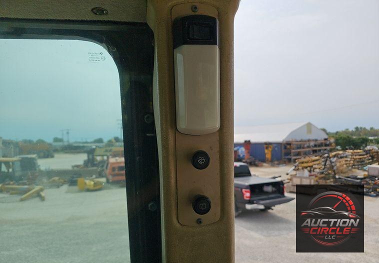 2002 Caterpillar  963C LGP track loader