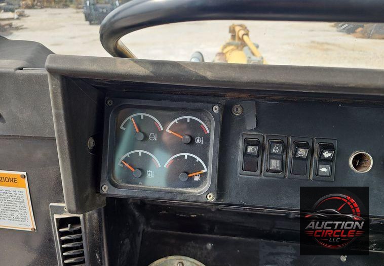 2002 Caterpillar  963C LGP track loader