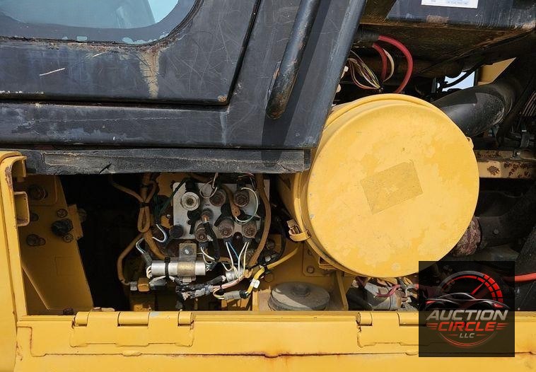 2002 Caterpillar  963C LGP track loader