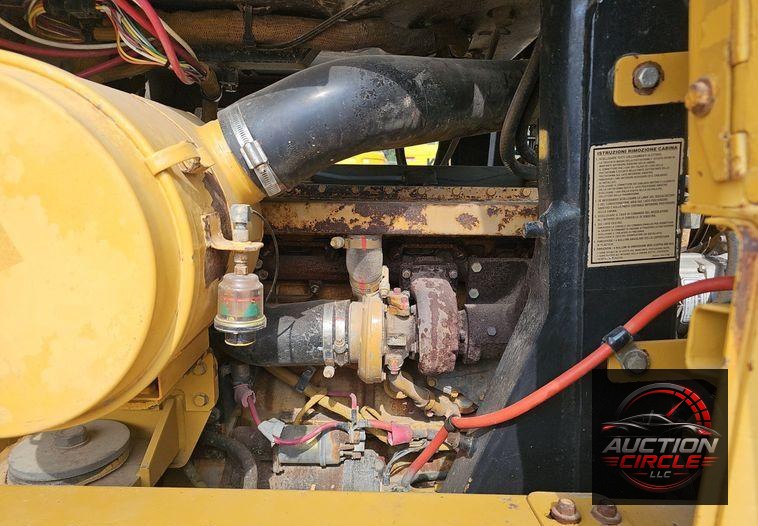 2002 Caterpillar  963C LGP track loader