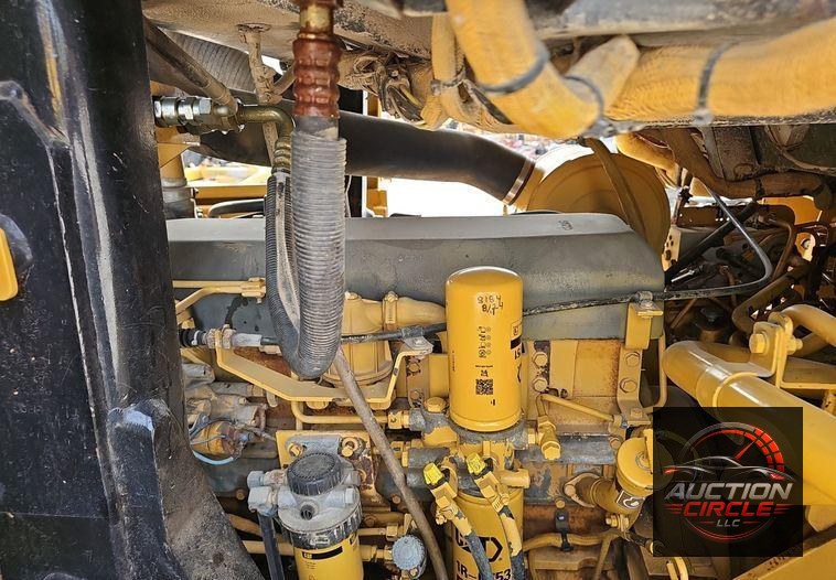 2002 Caterpillar  963C LGP track loader