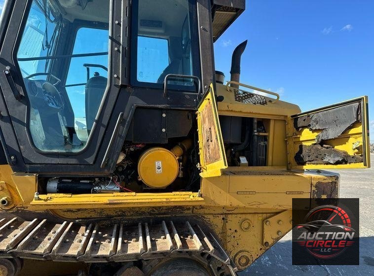 2005 Caterpillar 953C track loader