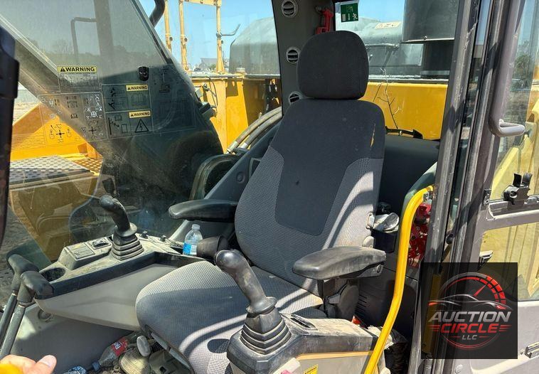 2015 Volvo EC350EL excavator