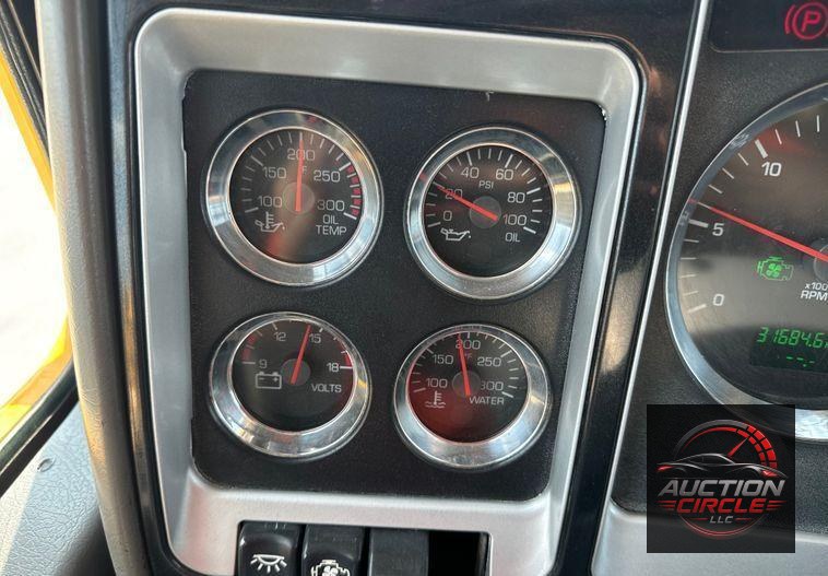 2006 Kenworth T800 dump truck