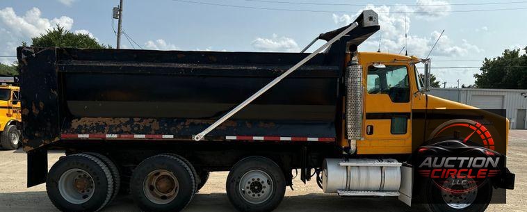 2006 Kenworth T800 dump truck