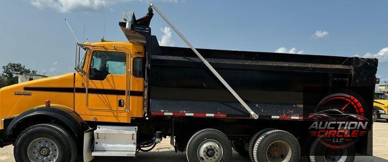 2006 Kenworth T800 dump truck
