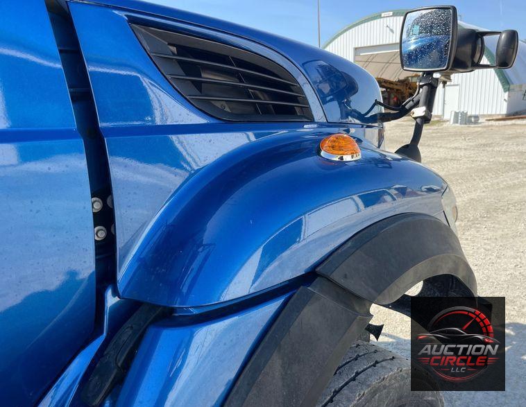 2014 International  WorkStar 7400 dump truck