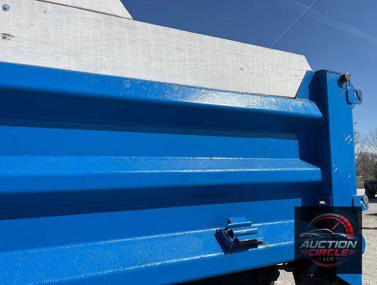 2014 International  WorkStar 7400 dump truck