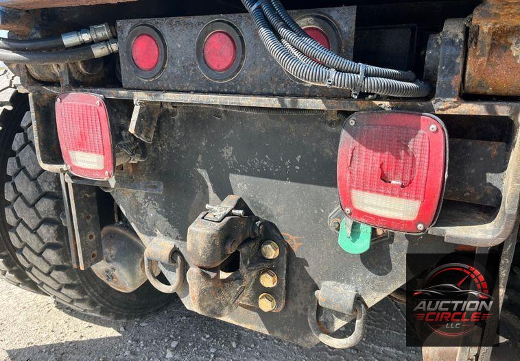 2014 International  WorkStar 7400 dump truck