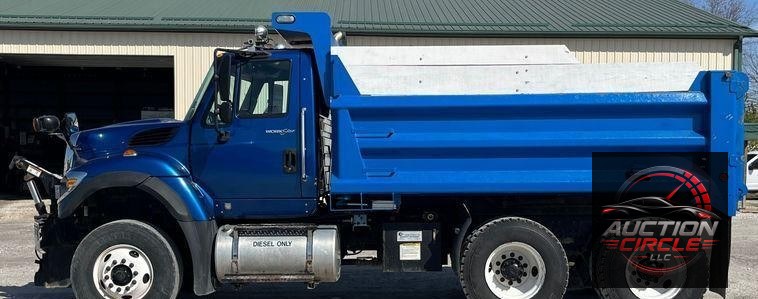 2014 International  WorkStar 7400 dump truck