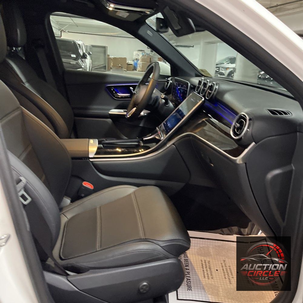 2025 Mercedes-Benz GLC GLC 300