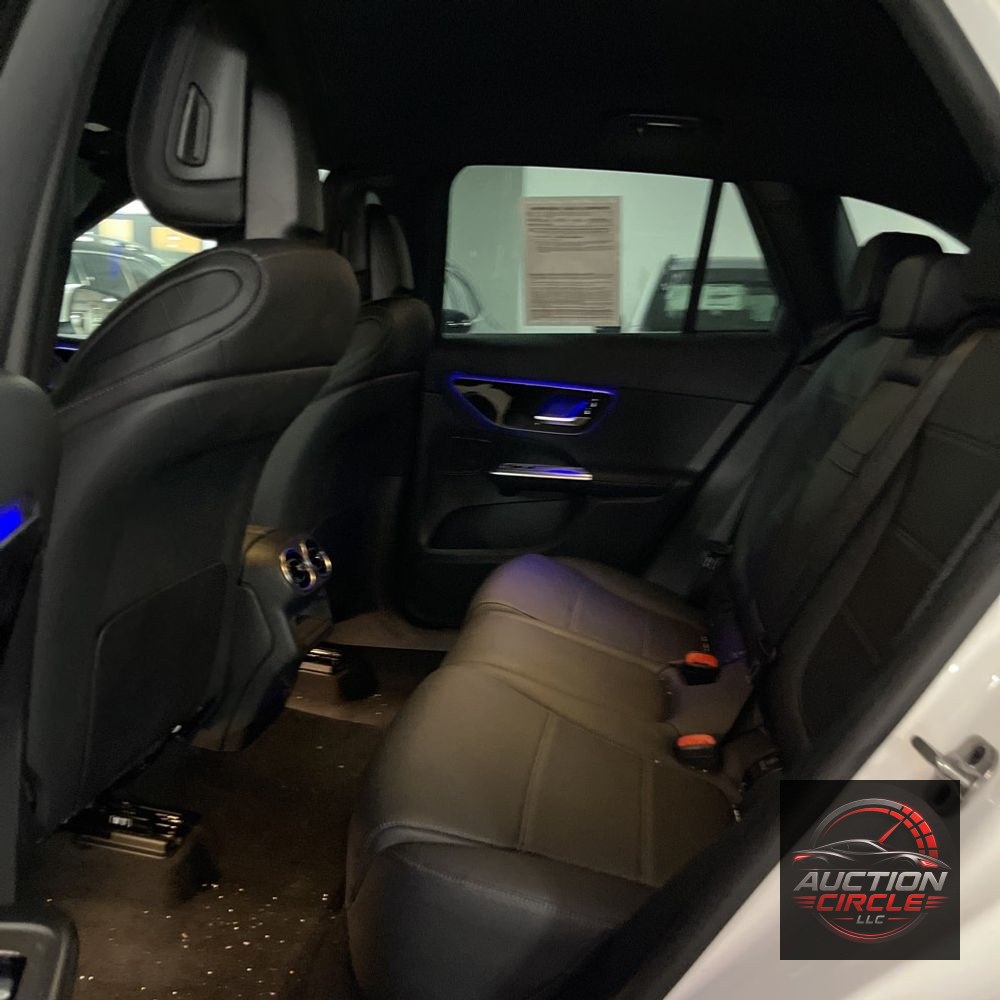 2025 Mercedes-Benz GLC GLC 300