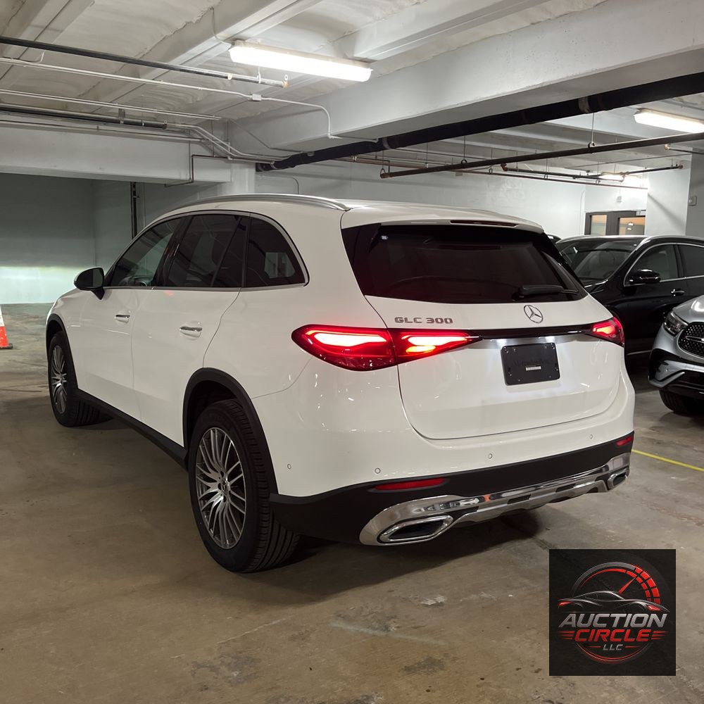 2025 Mercedes-Benz GLC GLC 300