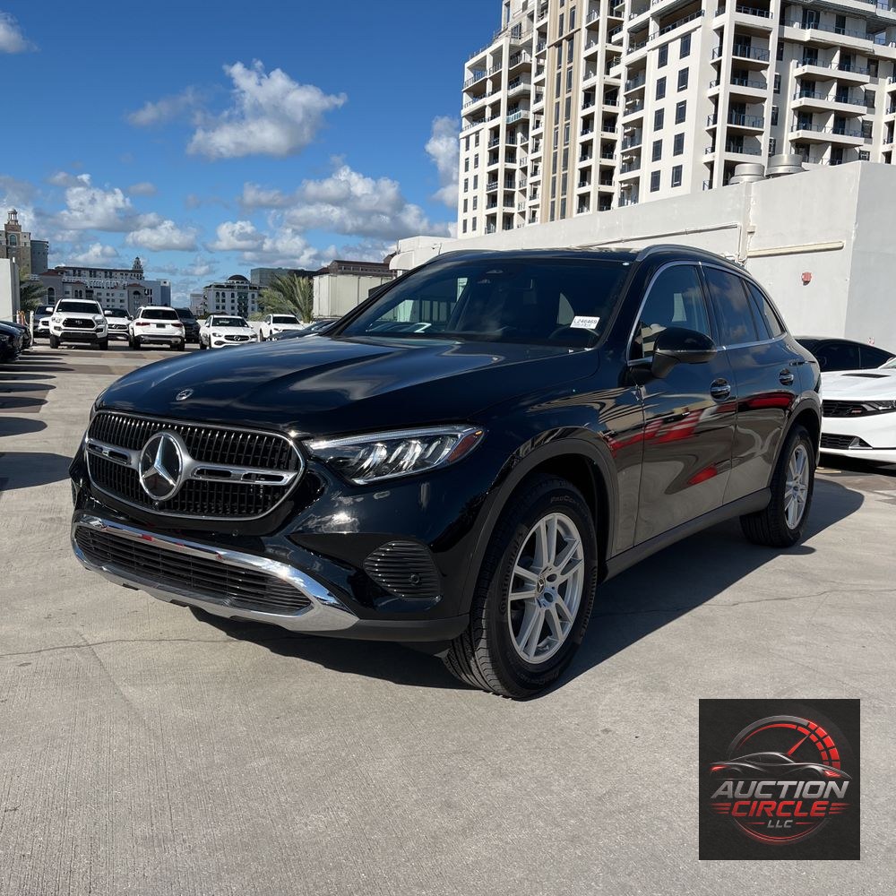2025 Mercedes-Benz GLC GLC 300