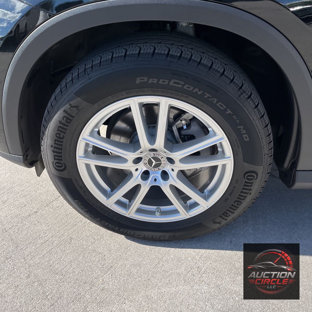 2025 Mercedes-Benz GLC GLC 300