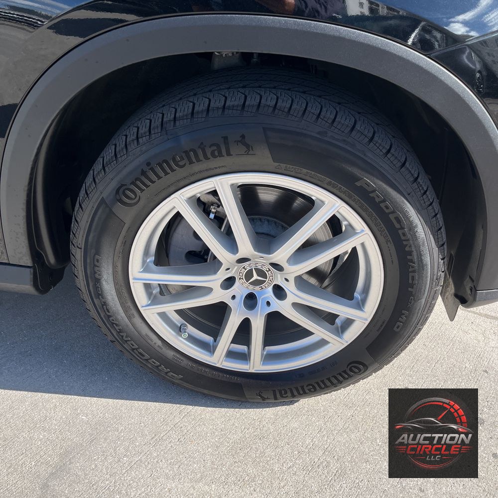 2025 Mercedes-Benz GLC GLC 300
