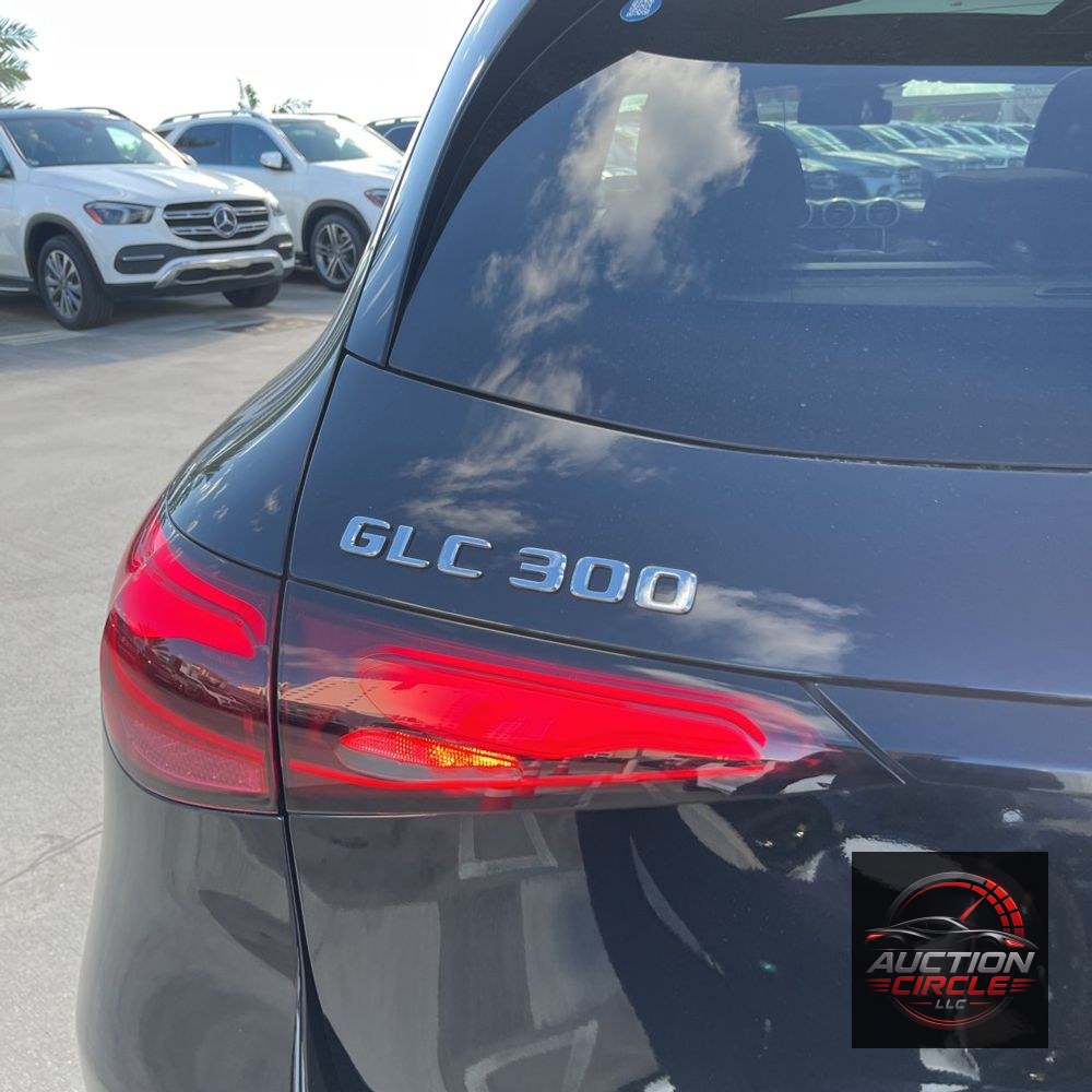 2025 Mercedes-Benz GLC GLC 300