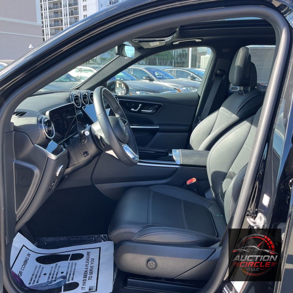 2025 Mercedes-Benz GLC GLC 300