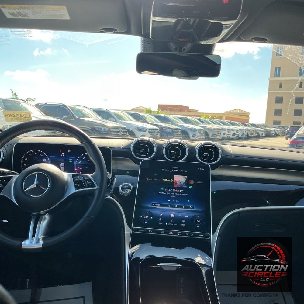 2025 Mercedes-Benz GLC GLC 300