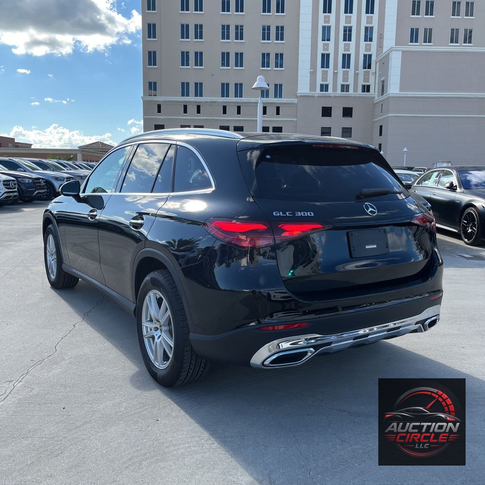 2025 Mercedes-Benz GLC GLC 300