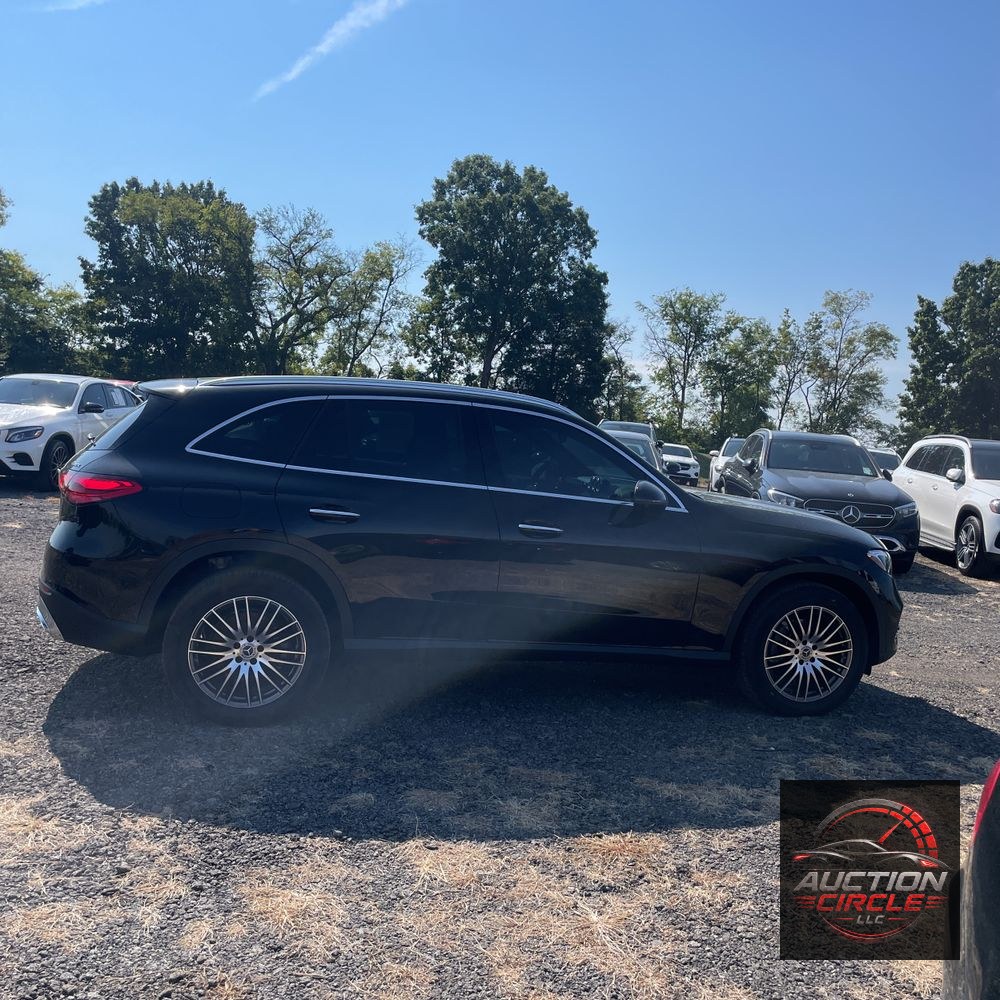 2025 Mercedes-Benz GLC GLC 300 4MATIC