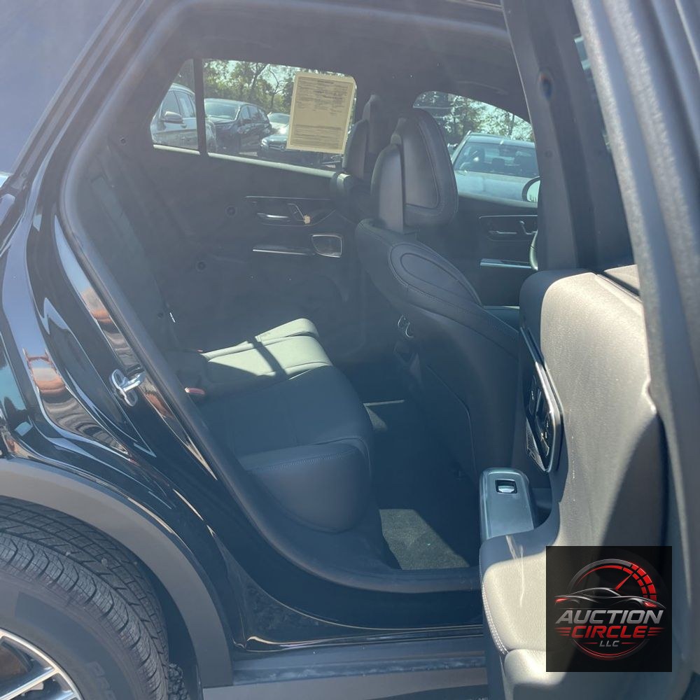 2025 Mercedes-Benz GLC GLC 300 4MATIC