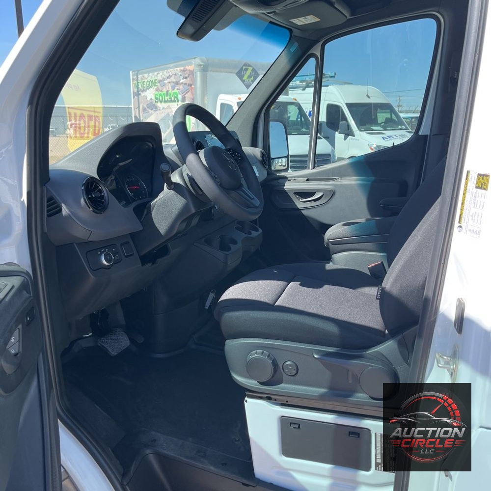 2024 Mercedes-Benz Sprinter 2500