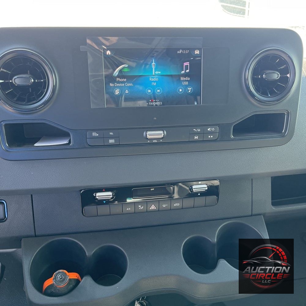 2024 Mercedes-Benz Sprinter 2500