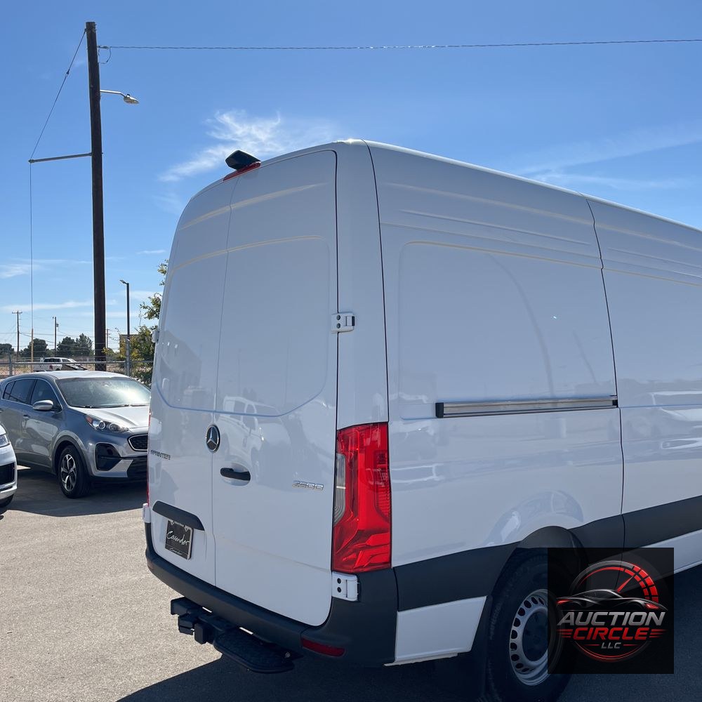 2024 Mercedes-Benz Sprinter 2500