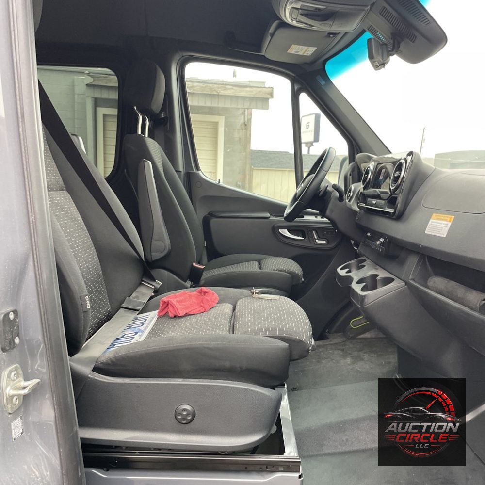 2024 Mercedes-Benz Sprinter 2500