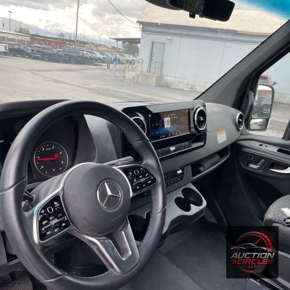 2024 Mercedes-Benz Sprinter 2500