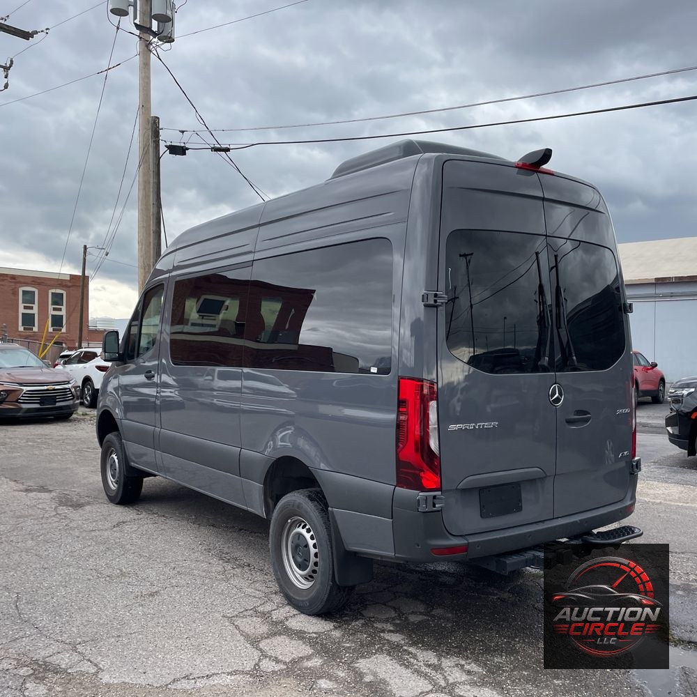 2024 Mercedes-Benz Sprinter 2500