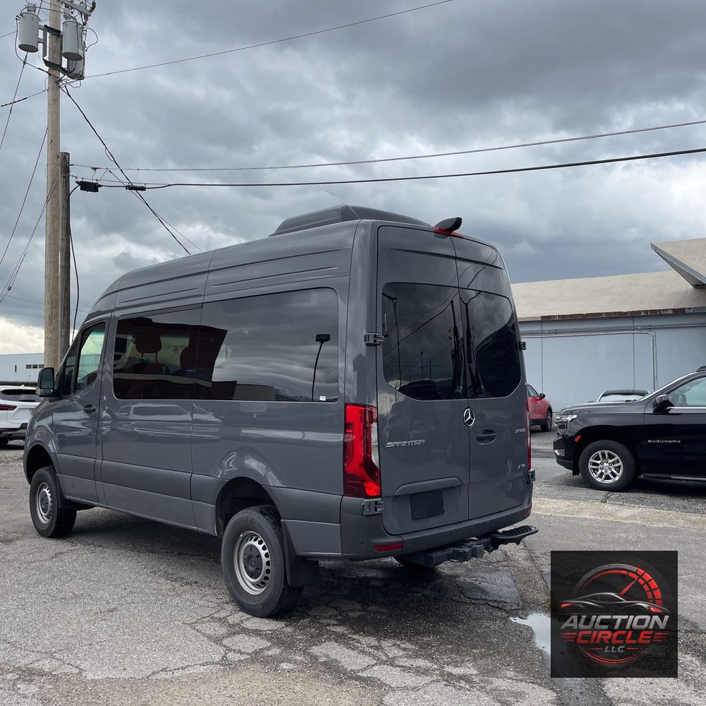 2024 Mercedes-Benz Sprinter 2500