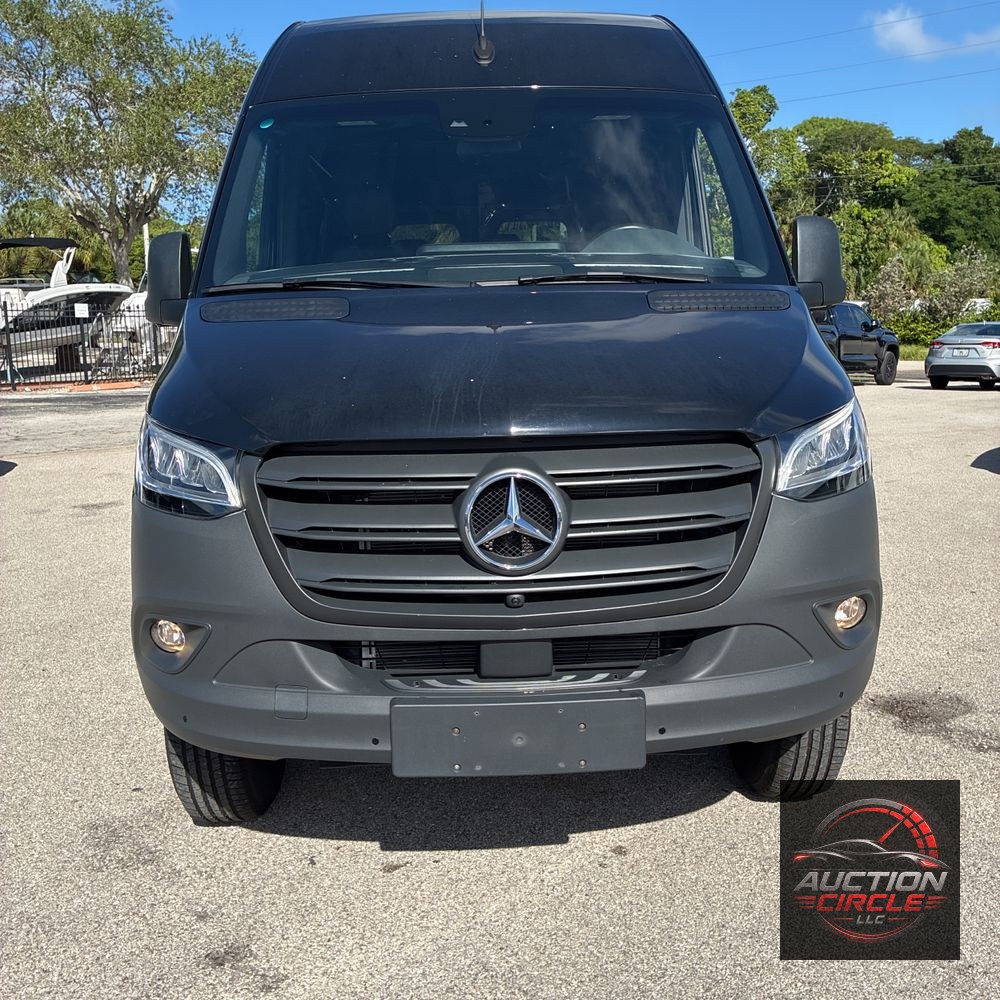 2024 Mercedes-Benz Sprinter 2500