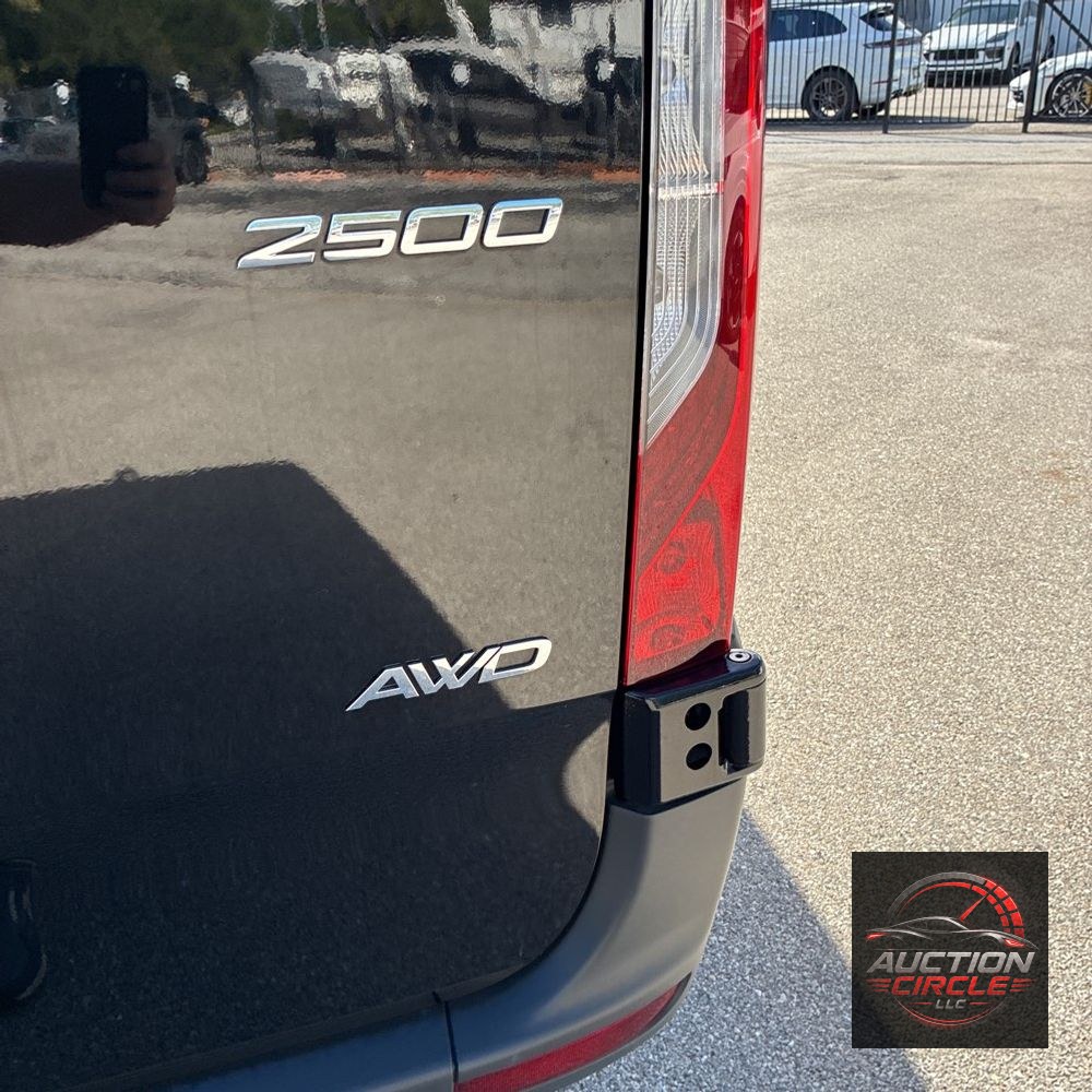 2024 Mercedes-Benz Sprinter 2500