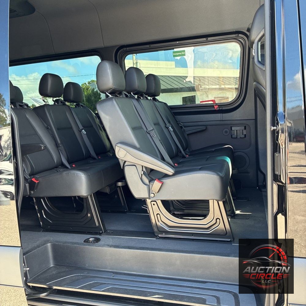 2024 Mercedes-Benz Sprinter 2500