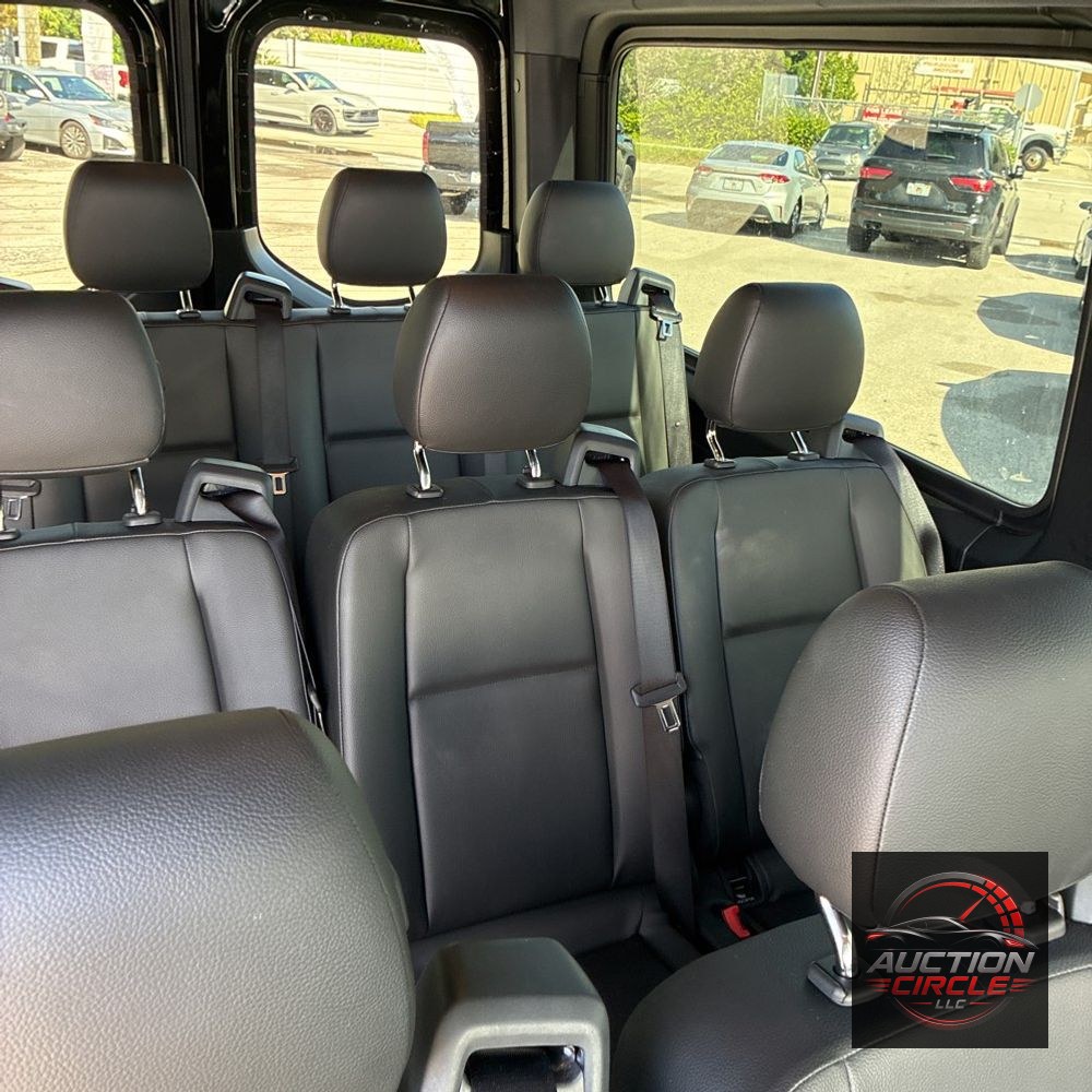 2024 Mercedes-Benz Sprinter 2500
