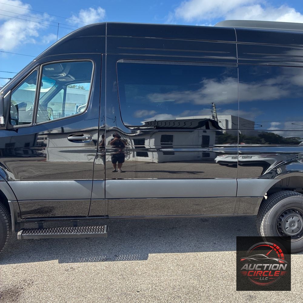 2024 Mercedes-Benz Sprinter 2500