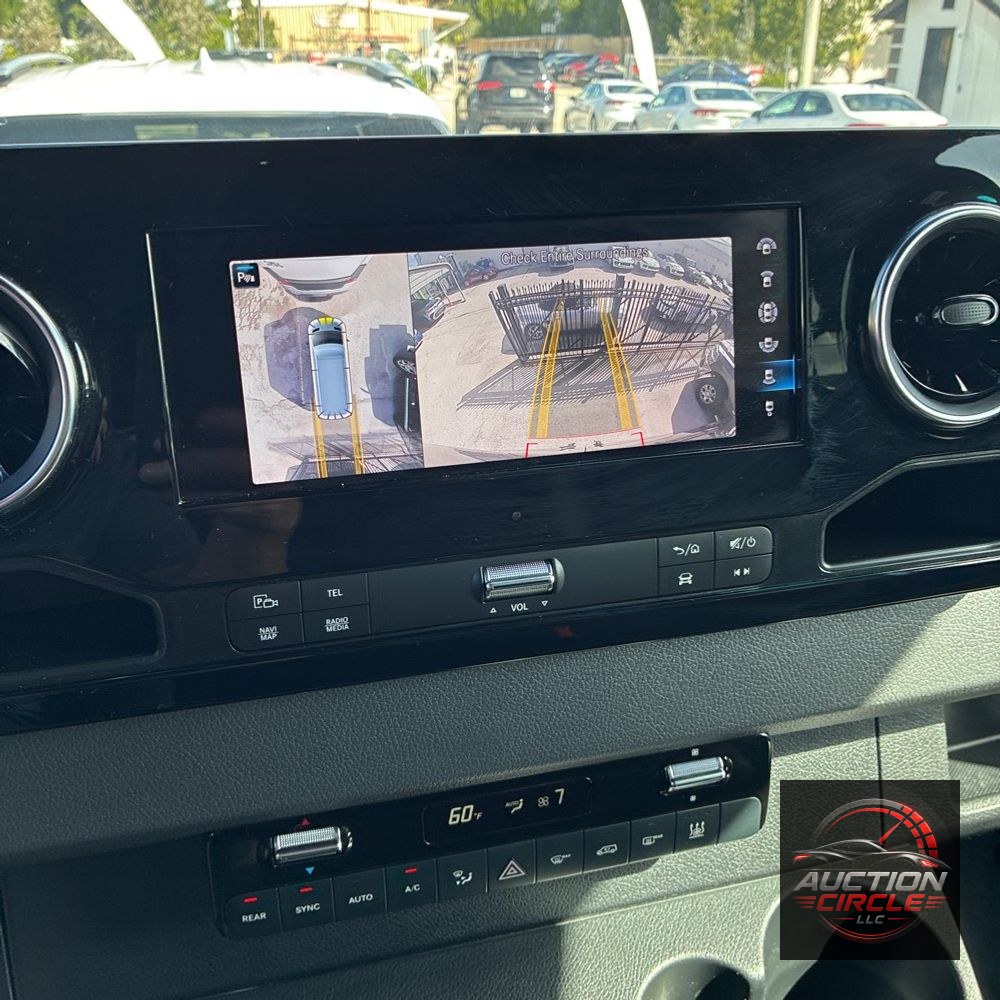 2024 Mercedes-Benz Sprinter 2500