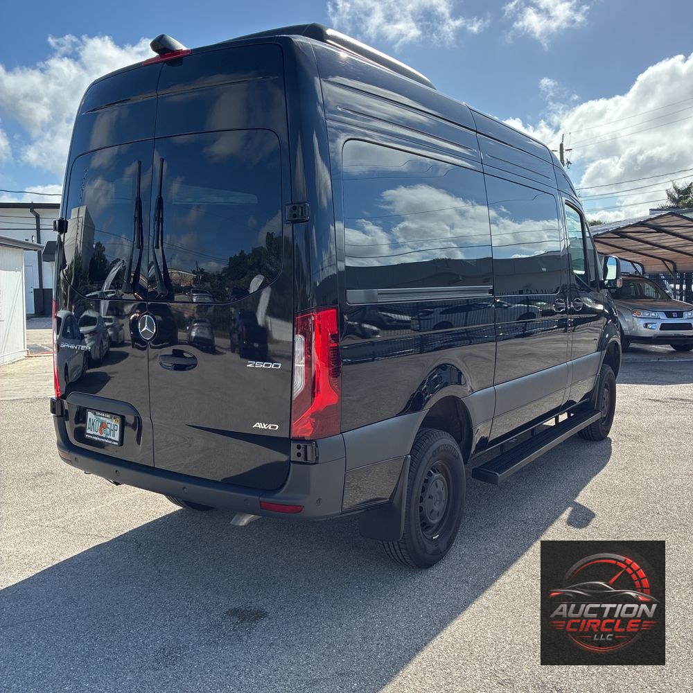 2024 Mercedes-Benz Sprinter 2500