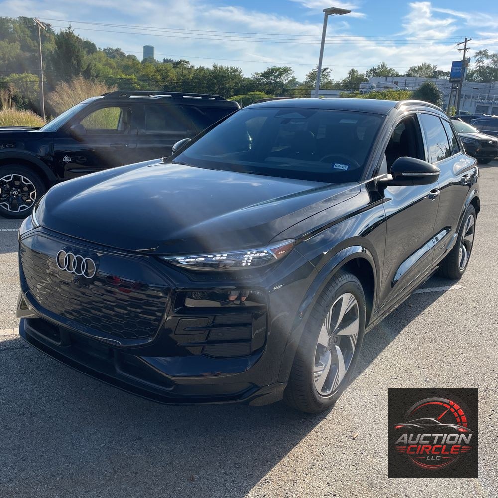 2025 Audi Q6 e-tron Prestige