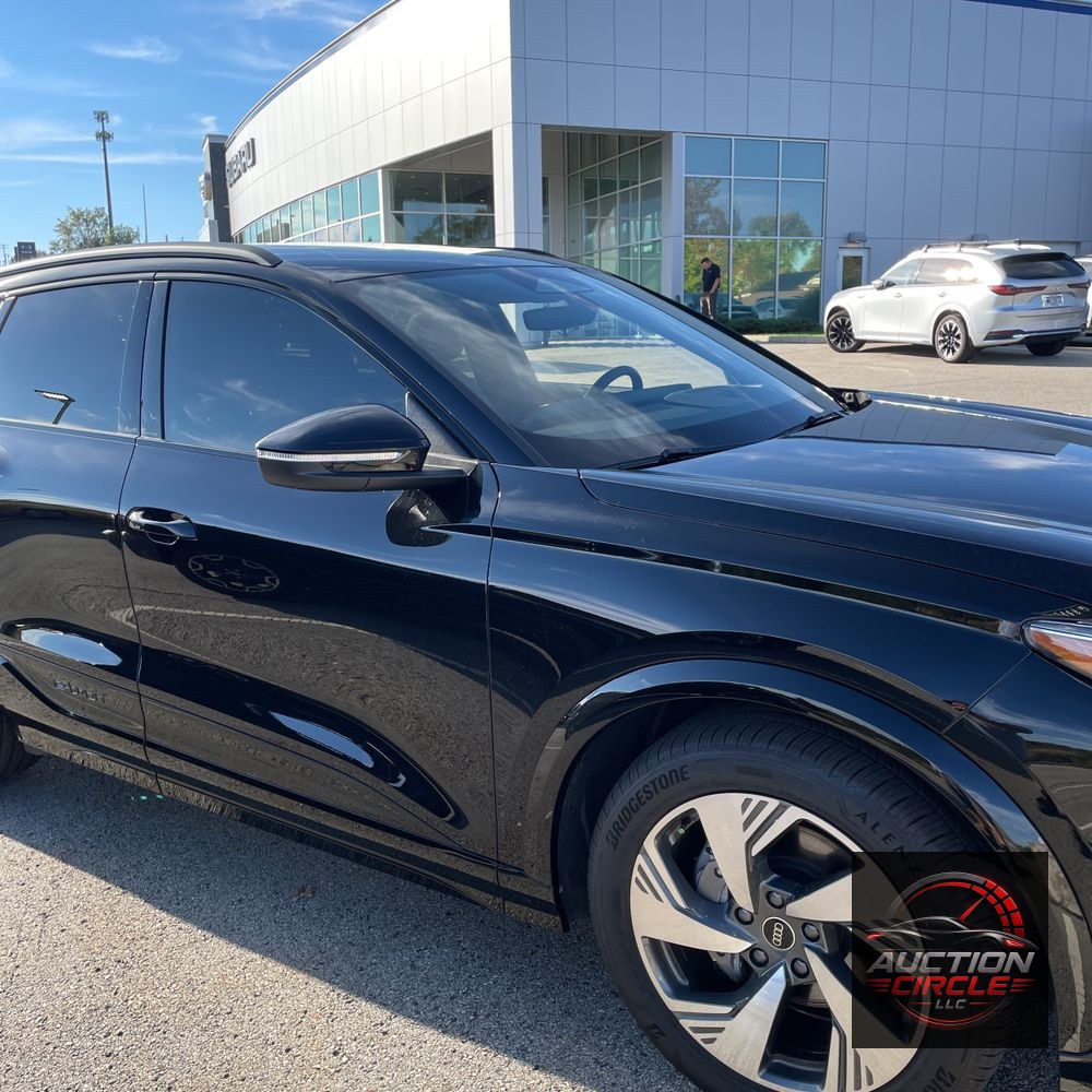 2025 Audi Q6 e-tron Prestige