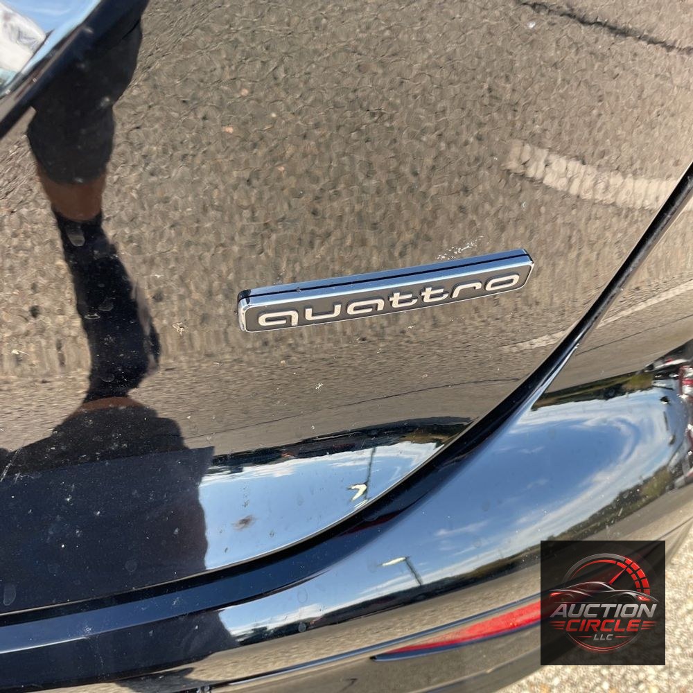 2025 Audi Q6 e-tron Prestige