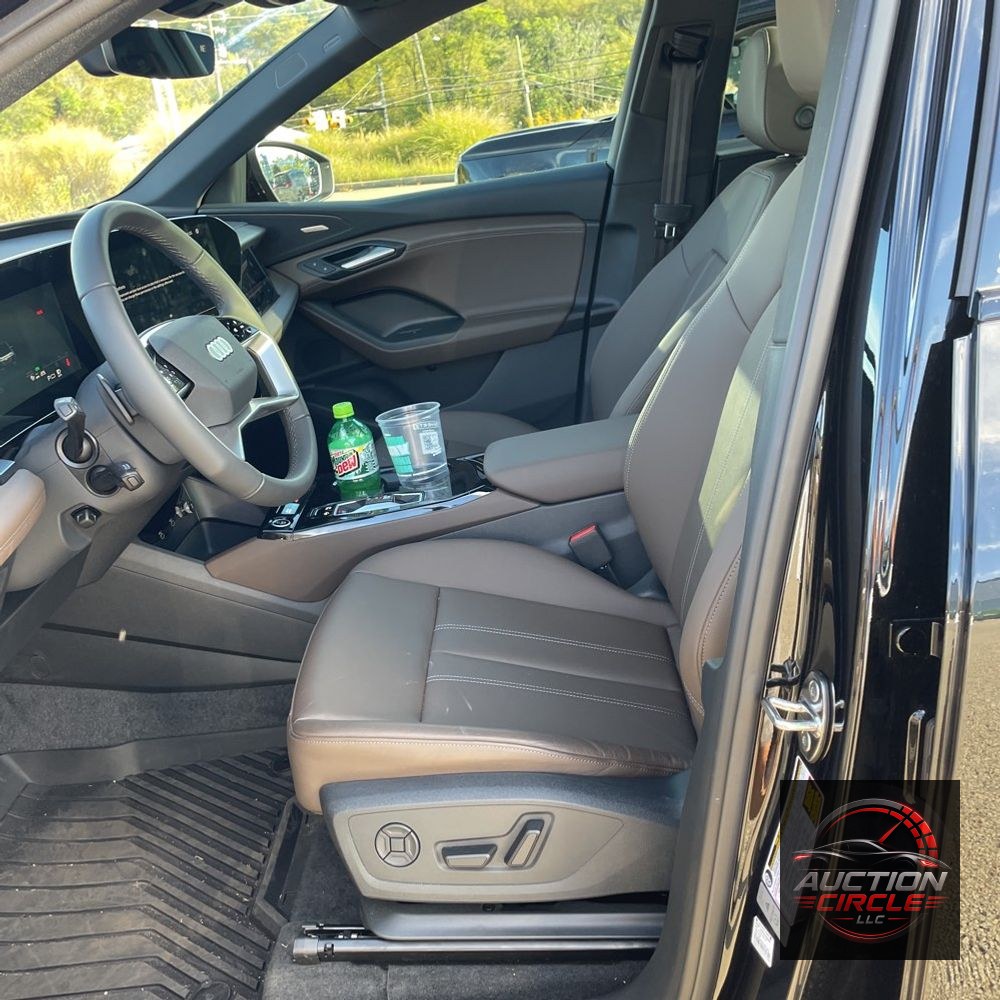 2025 Audi Q6 e-tron Prestige